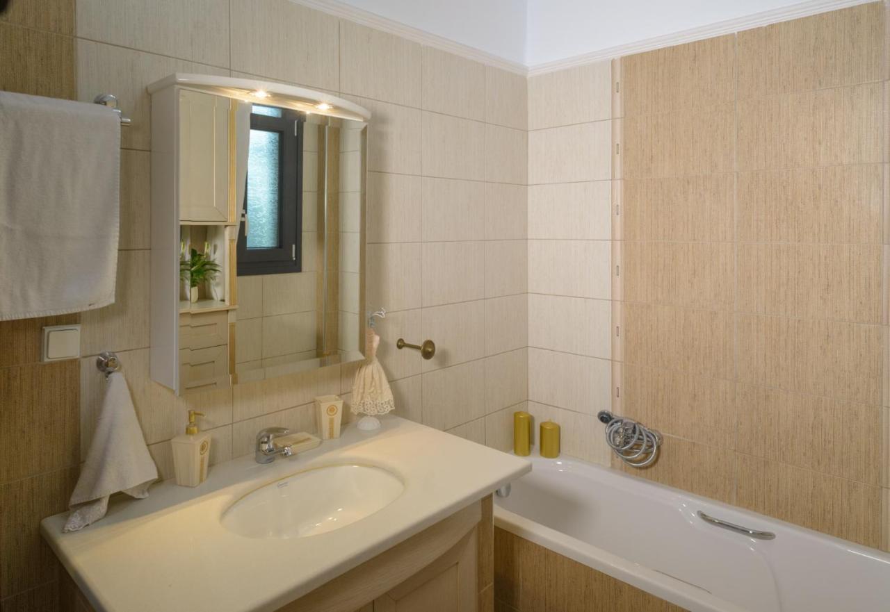 Ferienwohnung Luxury Dafnis House Veria  Exterior foto